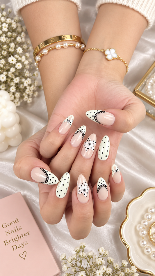 Pearl Lace Polka