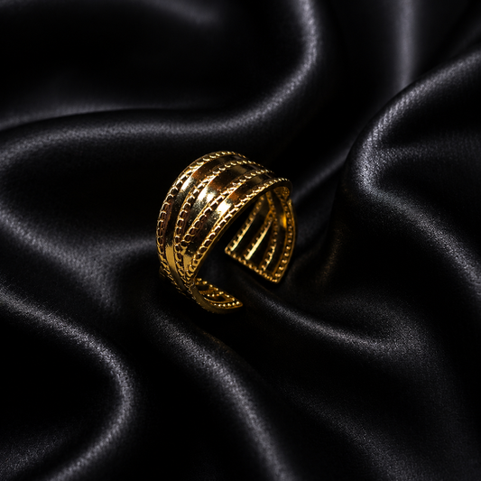 Twisted Elegance Ring