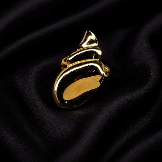 Luna Wave Ring