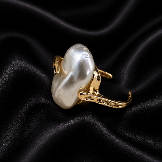 Ocean Muse Pearl Ring