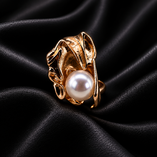 Pearl Oyster Ring