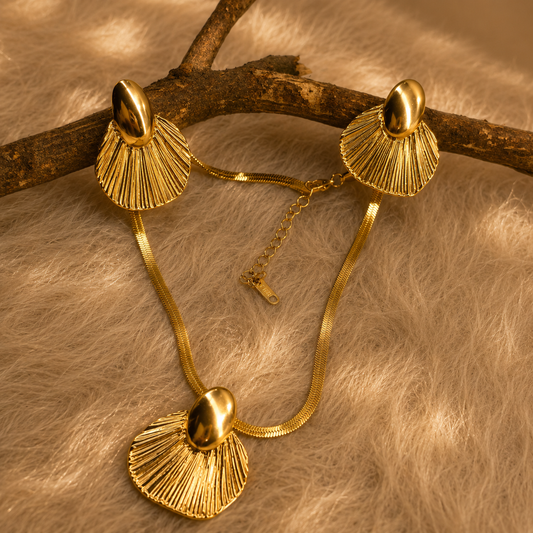 Golden Shell Elegance Set