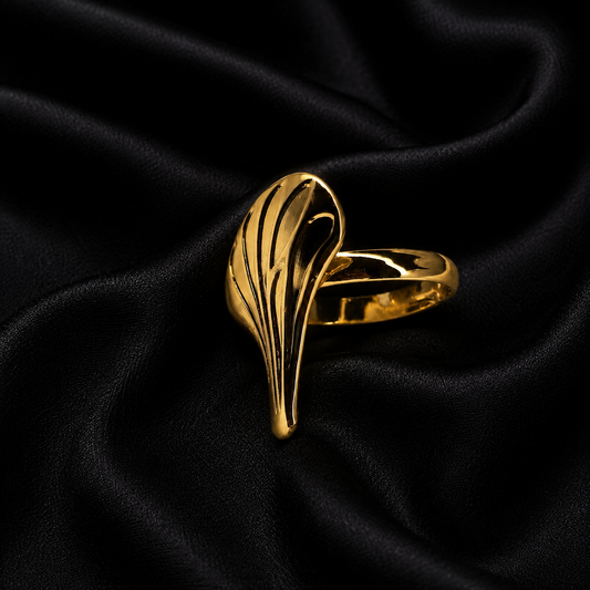 Swan Grace Ring